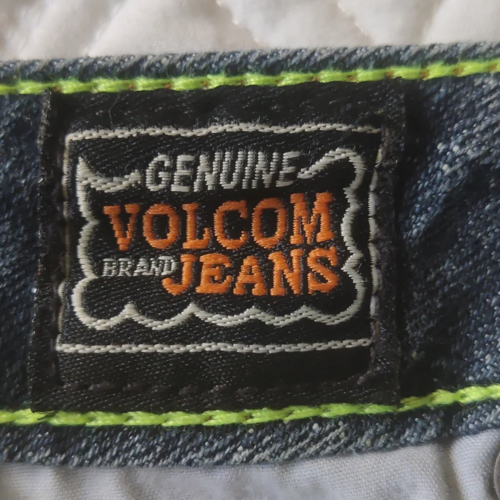Volcom Jeans - Picture 12 of 14